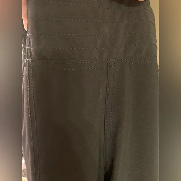 🖤 Heart Soul Women’s Black Scrub Cargo Pants Straight Leg Gold Heart Size Medium - Picture 14 of 14